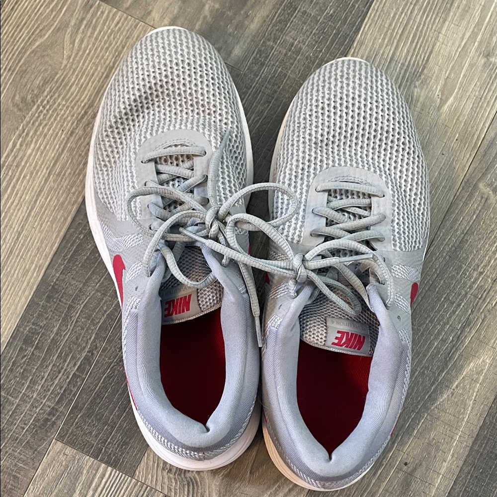 Nike Women's Gray and Red Sneakers W11 Men’s 9.5